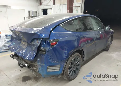 2021 Tesla Model Y Long Range Dual Motor All-Wheel Drive z USA, uszkodzony, nr VIN 5YJYGDEE2MF217387